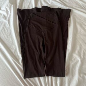 Aerie High-Waisted Crossover Flare Leggings (Never Worn)